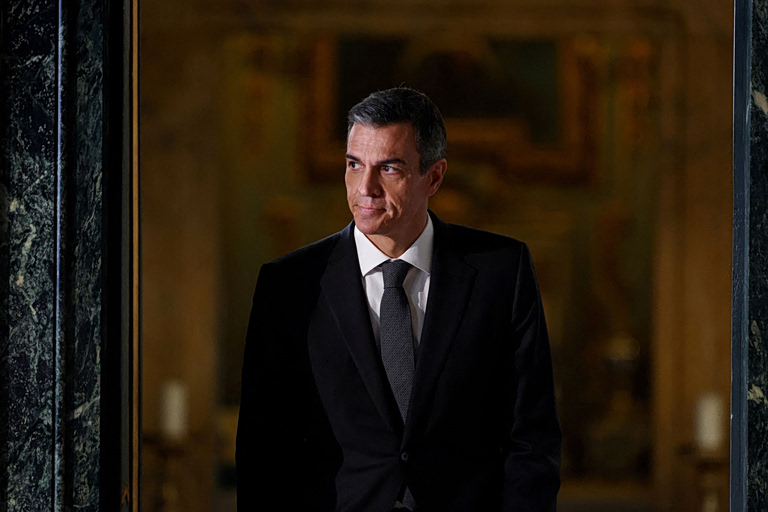 Ισπανία: Ο Πέδρο Σάντσεθ αντεπιτίθεται παρά την πίεση να κάνει εκλογές – Θα πάμε μέχρι το 2027 και μετά, λέει