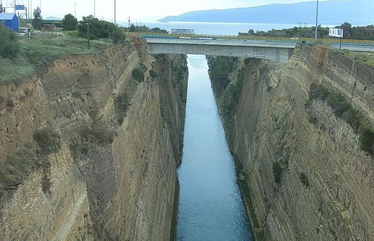 Ισθμός: Πώς βρέθηκε στο νερό η 15χρονη – Σε εξέλιξη οι έρευνες των Αρχών