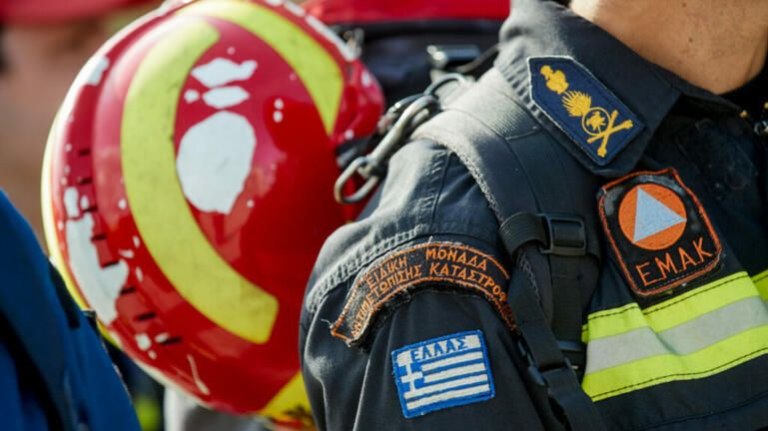 Βόνιτσα: Επιχείρηση ανάσυρσης ορειβάτη χωρίς τις αισθήσεις του από το φαράγγι Τρύφου