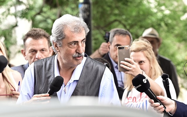 Π. Πολάκης: Τα ιστορικά κόμματα δεν καταργούνται με ατομικές αποφάσεις