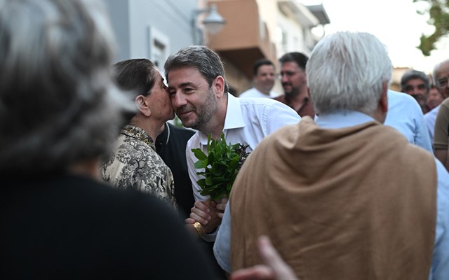 N. Ανδρουλάκης: Το ΠΑΣΟΚ θα χαλάσει τα "σκηνοθετημένα σενάρια" – Η πολιτική αλλαγή πρέπει να γίνει σε "λευκή σελίδα"