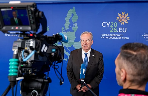 Παπαθάνασης: Τι ανέφερε για τη Νησιωτικότητα και το «Δικαίωμα Παραμονής στον τόπο μου»