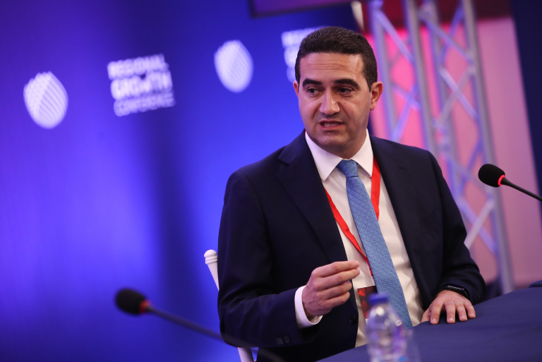 ΠΑΣΟΚ: Στη «σέντρα» βγάζει ο Μιχάλης Κατρίνης την κυβέρνηση για την ακρίβεια – «Πάρτι αισχροκέρδειας στην αγορά»