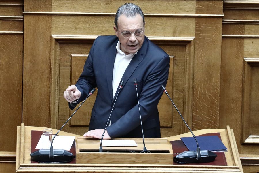 Φάμελλος: Η κυβέρνηση δεν θέλει και δεν μπορεί να δώσει λύσεις στα προβλήματα των αλιέων