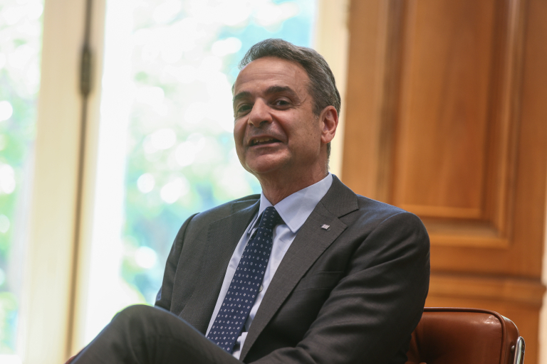 Ο Μητσοτάκης χτίζει το αφήγημα της Ελλάδας 2030, θριαμβολογεί και εξωραΐζει τα πεπραγμένα του