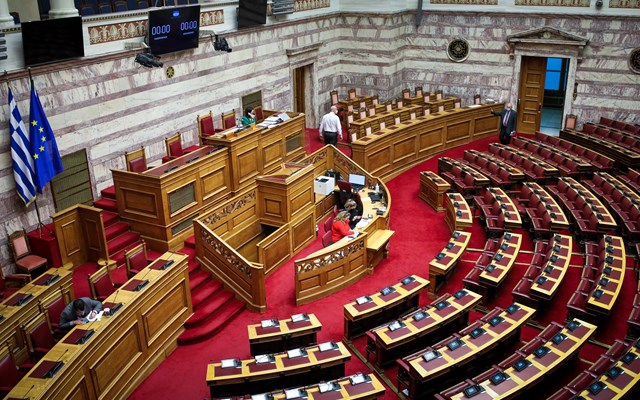 Βουλή: Στην Ολομέλεια η συζήτηση του ν/σ του ΥΠΕΘΟ με τις ευνοϊκές ρυθμίσεις για τα δάνεια του Νόμου Κατσέλη