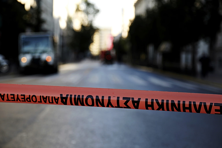 Ηράκλειο: Ζήτημα χρόνου να παραδοθεί ο δεύτερος δράστης της αιματηρής επίθεσης έξω από μπαρ