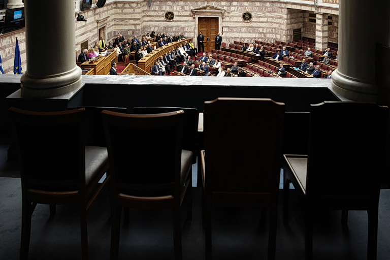 ΟΠΕΚΕΠΕ: Live η συζήτηση στη Βουλή για τη σύσταση προανακριτικής – «Η κυβέρνηση δεν έχει όριο στη φαυλότητα», λέει ο Ανδρουλάκης