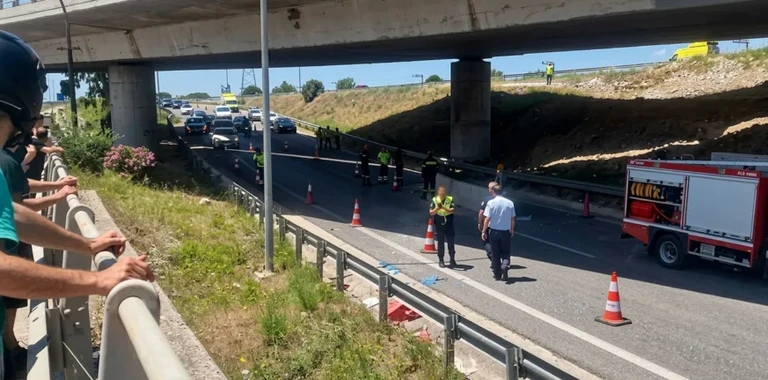 Τραγωδία στην Πάτρα – Πώς συνέβη το τροχαίο δυστύχημα με νεκρούς πατέρα και γιο