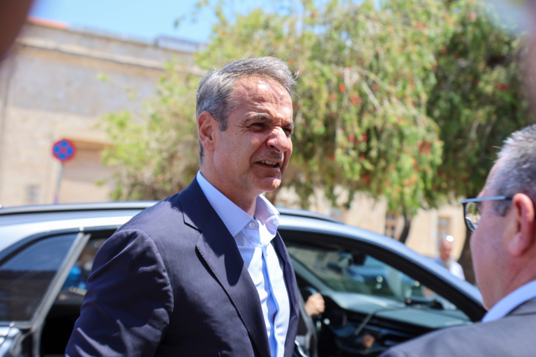 ΣΥΡΙΖΑ: Ας λύσει ο Μητσοτάκης τα σημερινά σοβαρά προβλήματα και τη διαφθορά και μετά μιλά για την Ελλάδα του 2030