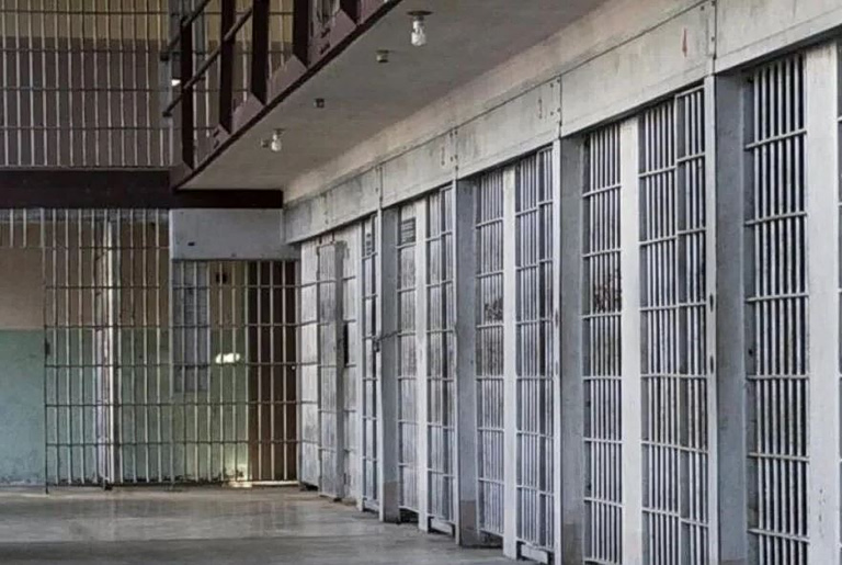 Πάτρα: Παρέμβαση εισαγγελέα για τους θανάτους κρατουμένων στις φυλακές του Αγίου Στεφάνου