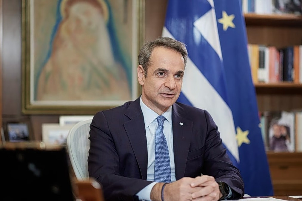 «Ξαναζεσταμένος» διπολισμός – Οι δύο ευκαιρίες και οι δύο παγίδες για τον Μητσοτάκη