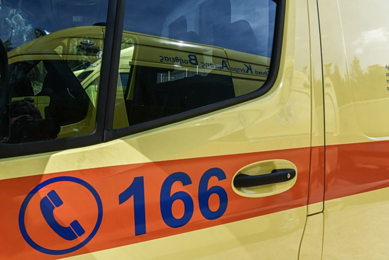 Εργατικό ατύχημα στα Γιαννιτσά: Τρεις τραυματίες μετά από κατάρρευση σκαλωσιάς
