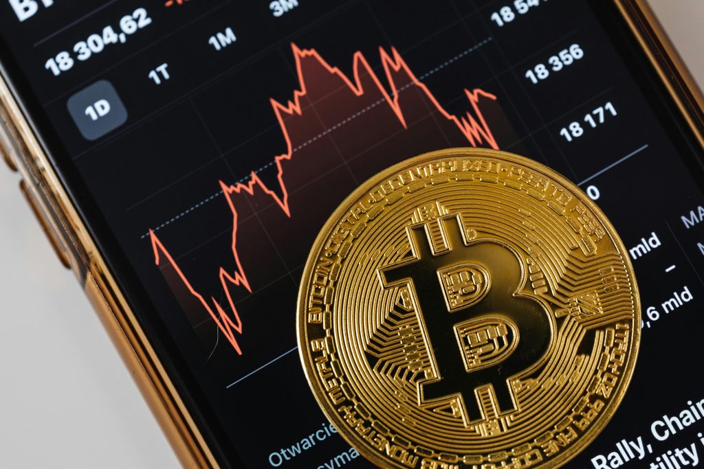 Οι ΗΠΑ λένε πως κατέσχεσαν σχεδόν 500 εκατ. δολάρια από ιρανικά κρυπτονομίσματα