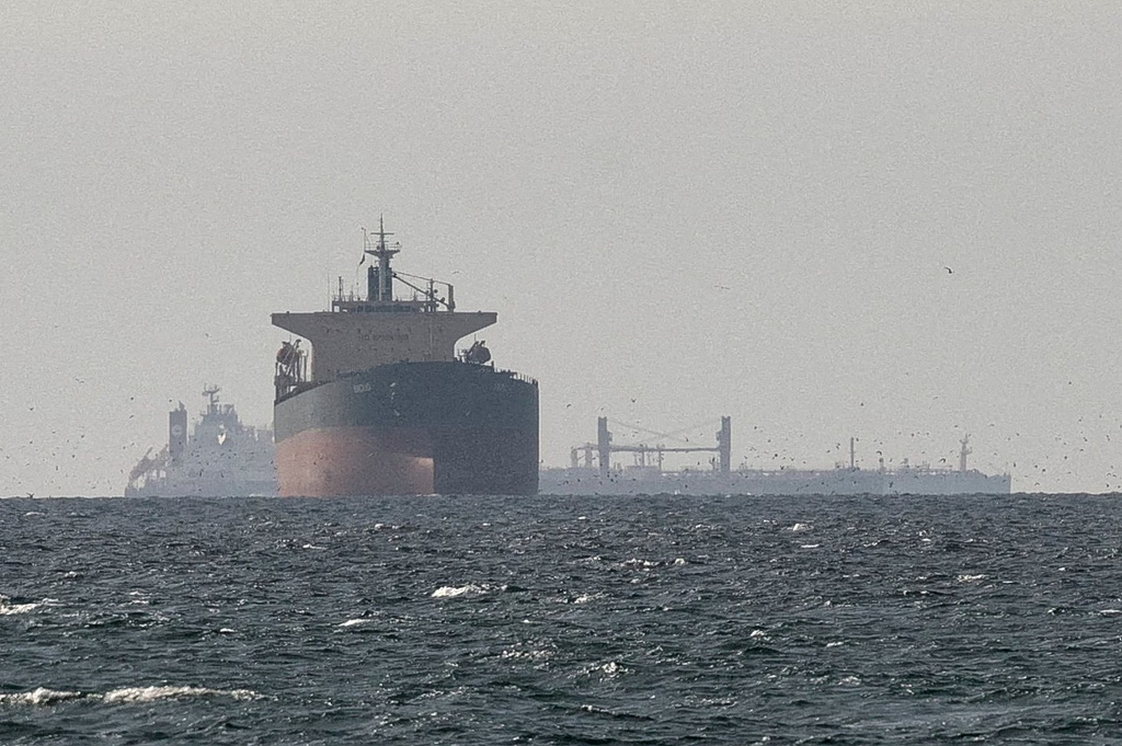 Πειρατεία στον Κόλπο του Άντεν: Ένοπλοι κατέλαβαν δεξαμενόπλοιο και το οδήγησαν προς τη Σομαλία