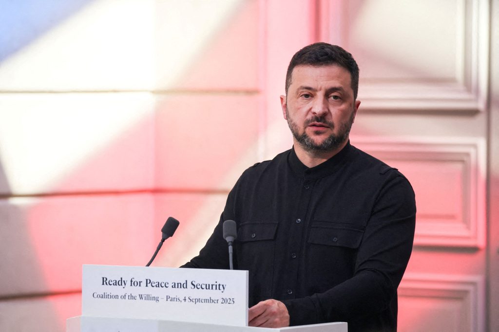 Ζελένσκι: «Ασυνήθιστη δραστηριότητα» στα σύνορα με τη Λευκορωσία
