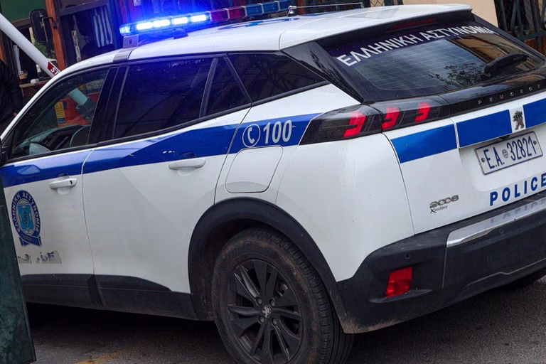 Συνελήφθη 56χρονος που προσπαθούσε να πουλήσει αρχαία νομίσματα