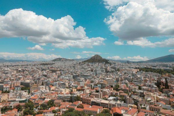 Στεγαστική κρίση: Στο τραπέζι «Σπίτι μου» και «Ανακαινίζω»