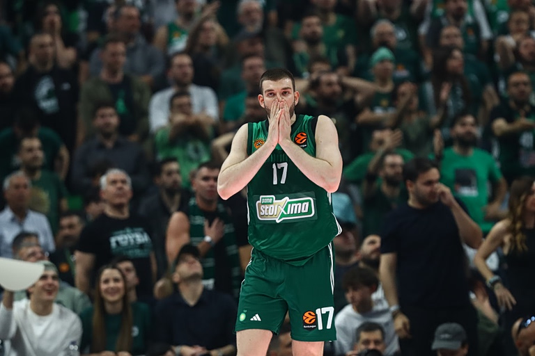 Παναθηναϊκός – Βαλένθια 87-91: «Πέταξε» την ευκαιρία για «σκούπα» και τώρα… όλα για όλα στο Game 4 (vid)