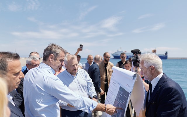 Περιοδεία Μητσοτάκη στη Ρόδο: Πλάνο για την αξιοποίηση του παλιού νοσοκομείου
