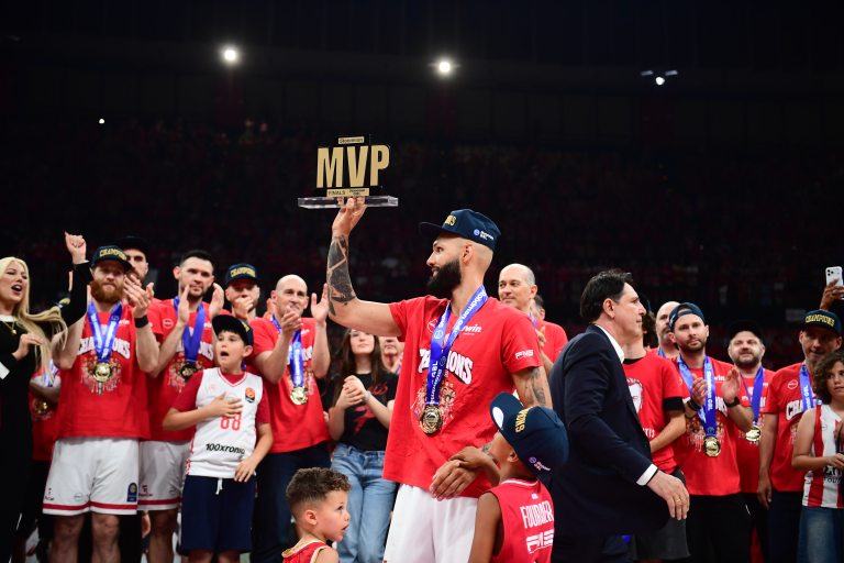 Ο Εβάν Φουρνιέ MVP των τελικών (vid)